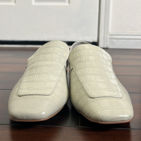 Jeffrey Campbell Women's Marco Croc-Embossed Loafers size 11 Ivory Academia NWT - Picture 3 of 9